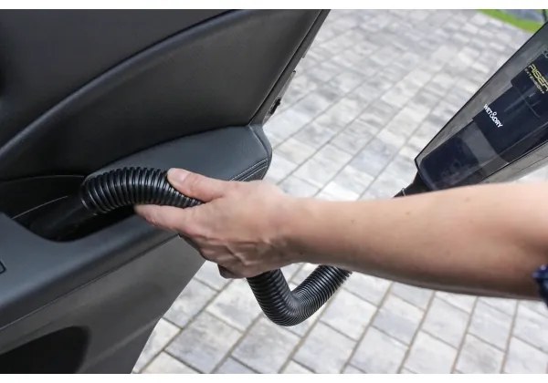 Concept VP4353 kézi porszívó WET & DRY RISER EXT 110W/18,5V 2200 mAh fekete