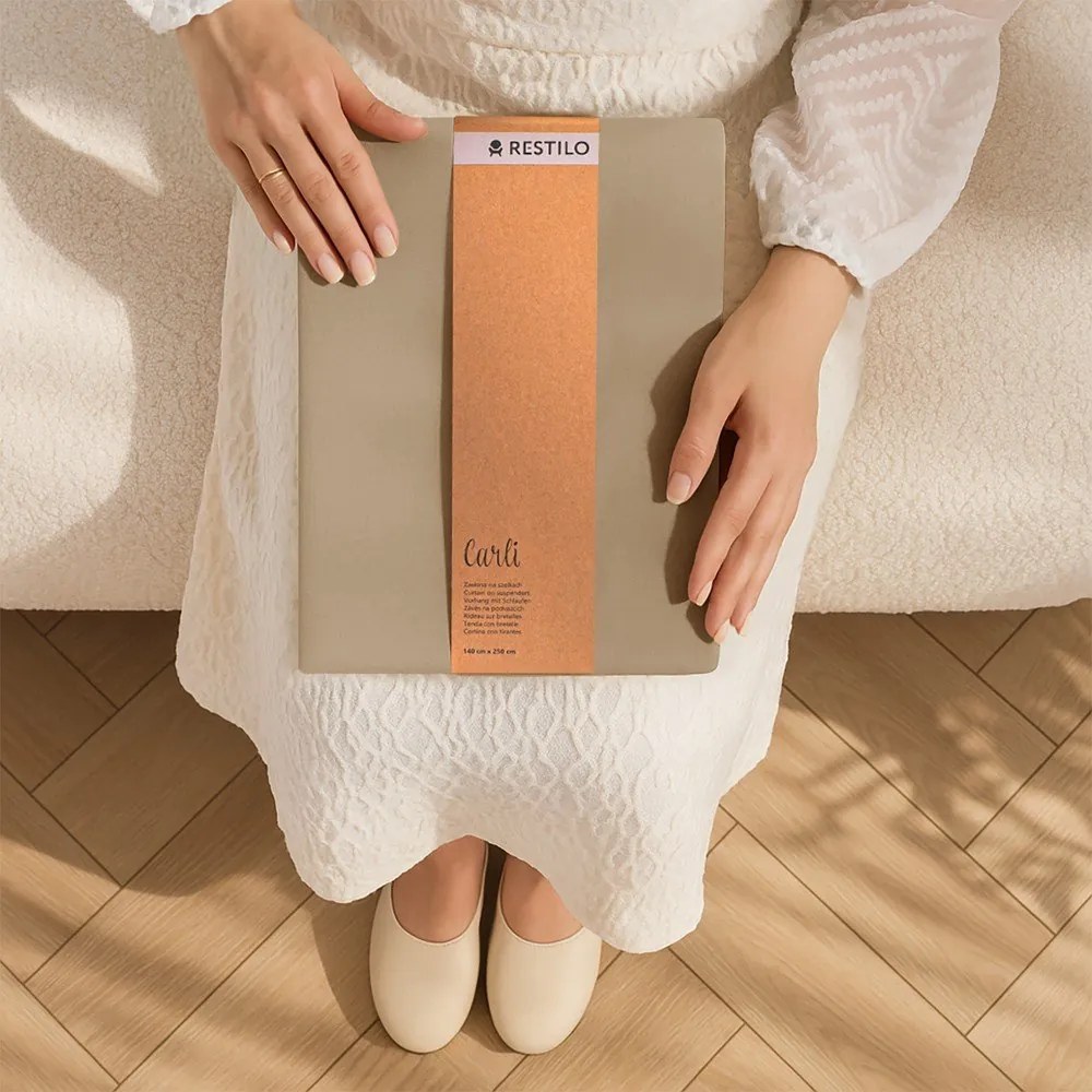 Bézs dimout (részleges sötétítő) függöny 140x270 cm Carli – Restilo