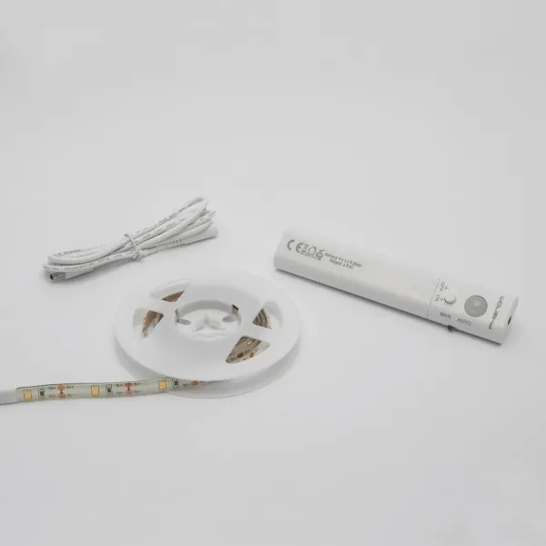 LED Szalag mozgásérzékelővel 1m LED/2,4W/6V 4xAAA 3000K