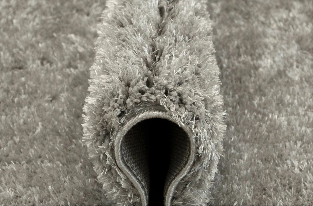 Ezüst Szőnyeg Shaggy Vastag Nappaliba Csillogó Világos Szürke Puffy 133x190 cm