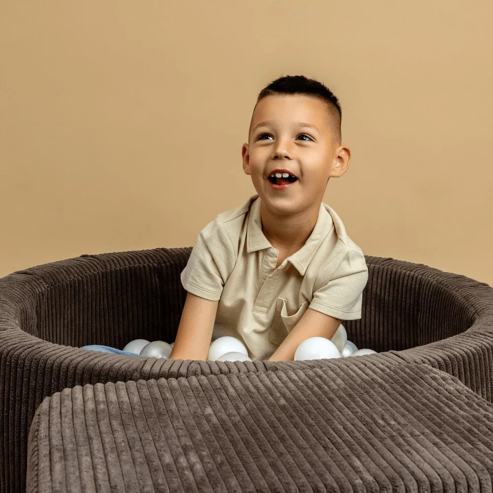 Khaki kordbársony labdamedence 90x90x30 cm Montessori – Meowbaby