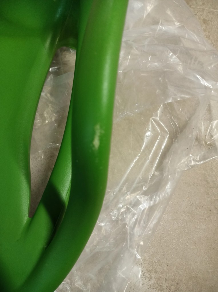 AKCIÓ Zöld műanyag szék KATO II. osztály