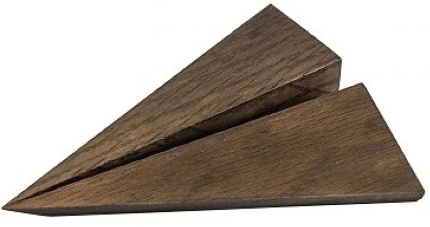 Tömörfa szobor (magasság 5 cm) Maverick – Boyhood