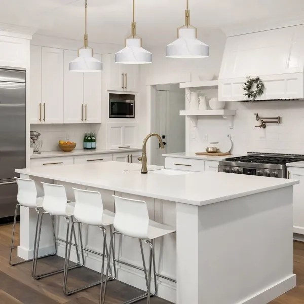 Quoizel QZ-BRECKEN-2P-AB-ABG - BRECKEN csillár 2 x E27 (max. 60 W), 230 V, arany/márvány dekor