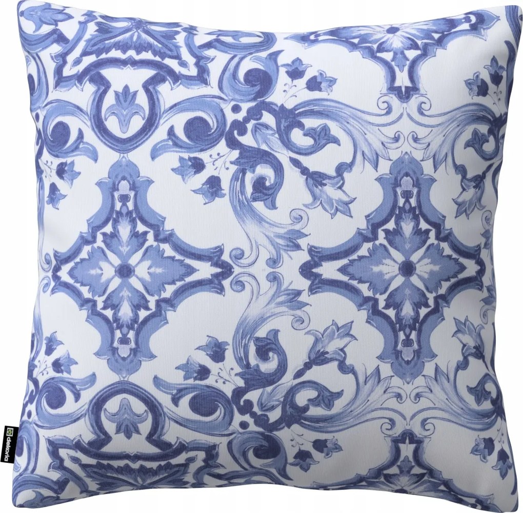 Párnahuzat 50x50 kék minták fehér alapon