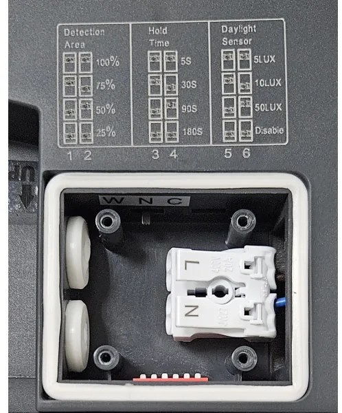 LED Fürdőszobai mennyezeti lámpa érzékelővel ELLÉ LED/24W/230V 26x26 cm IP54 antracit