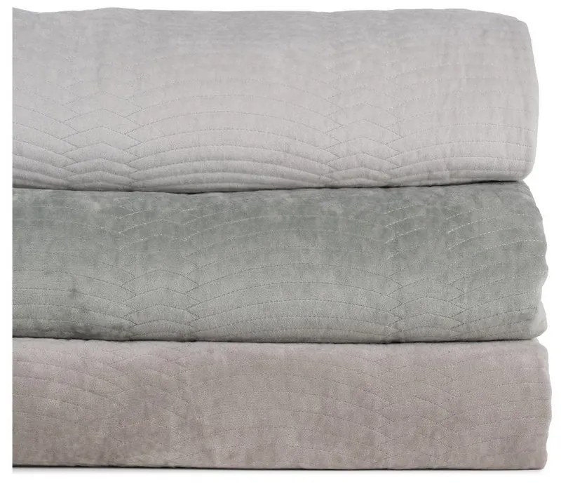 Krémszínű bársony steppelt ágytakaró 180x260 cm – Ixia