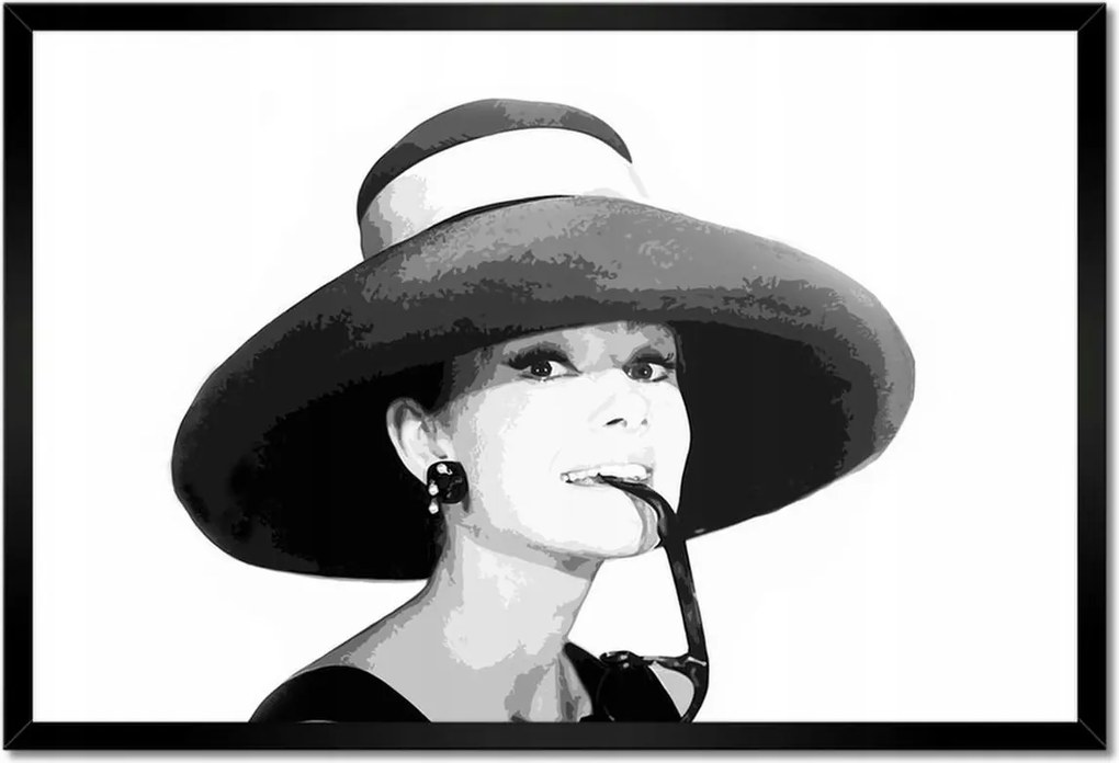 Poszterek keretben 60x40 Hepburn kalapban
