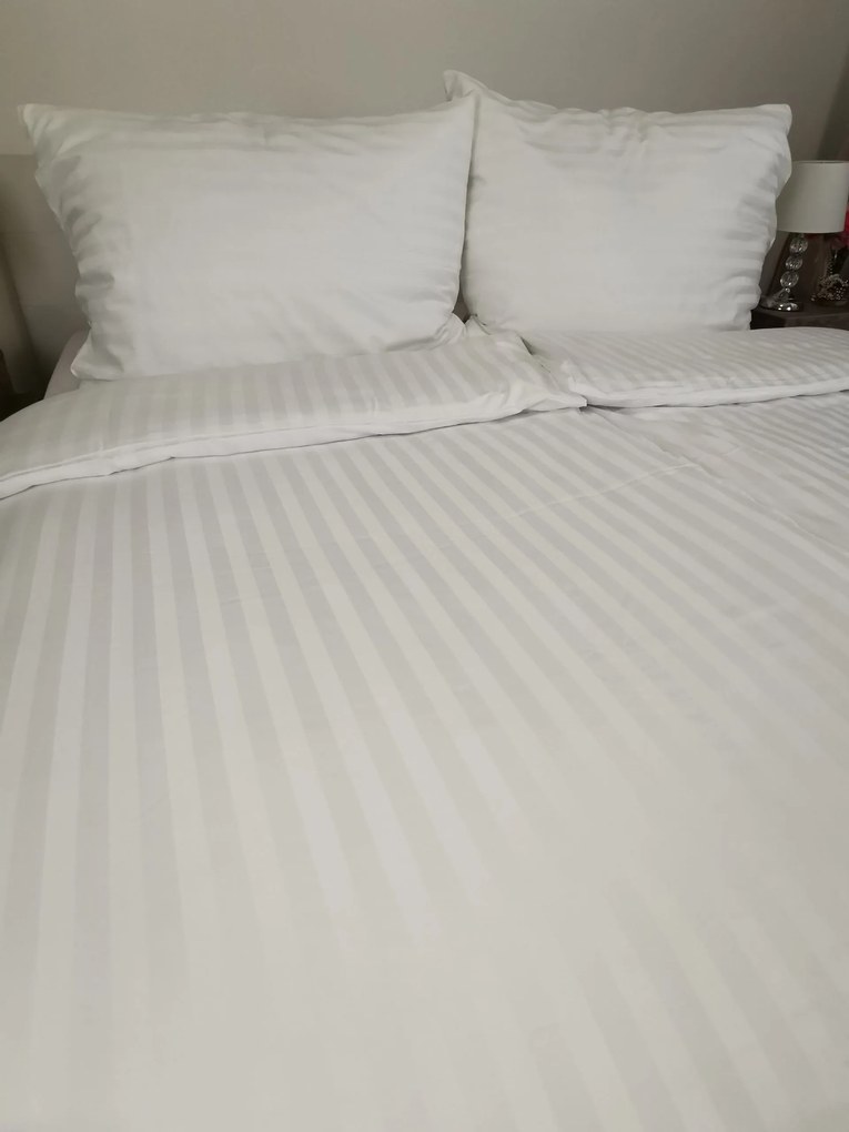 Fehér damaszt lapok TiaHome - 1x Párna 90x70cm, 1x Paplan 140x200cm