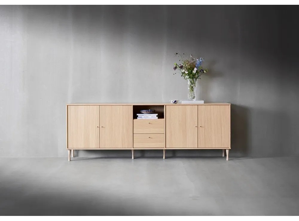 Alacsony komód tölgyfa dekorral 220x76 cm Mistral - Hammel Furniture