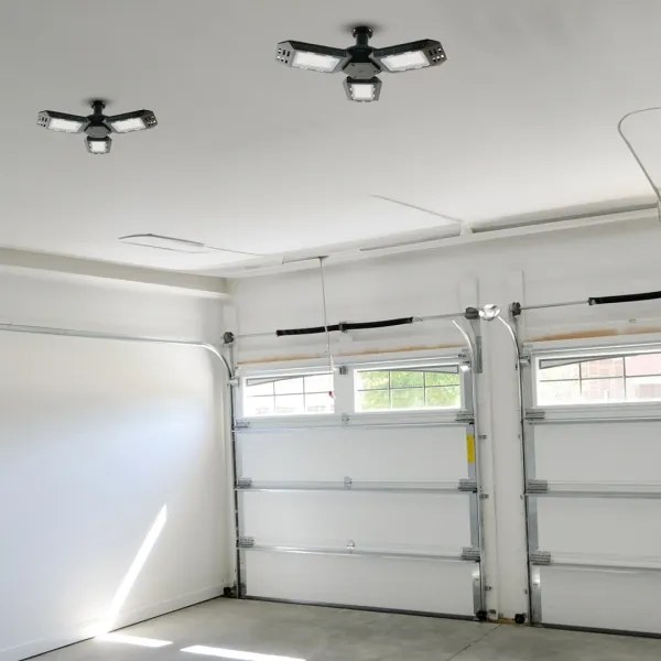 LED Mennyezeti reflektor 3xE27/16,7W/230V 4000K