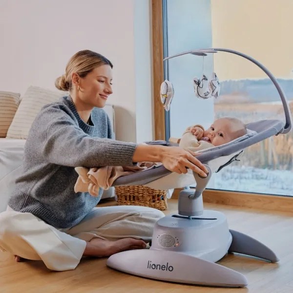 Lionelo - Zenés babahinta MELL Bézs homok 4xAA + távirányító