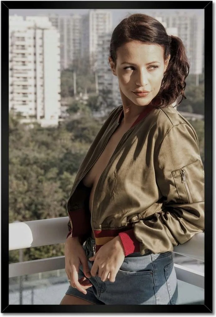 Poszterek keretben 40x60 Csinos nők Csajok Nagymamák