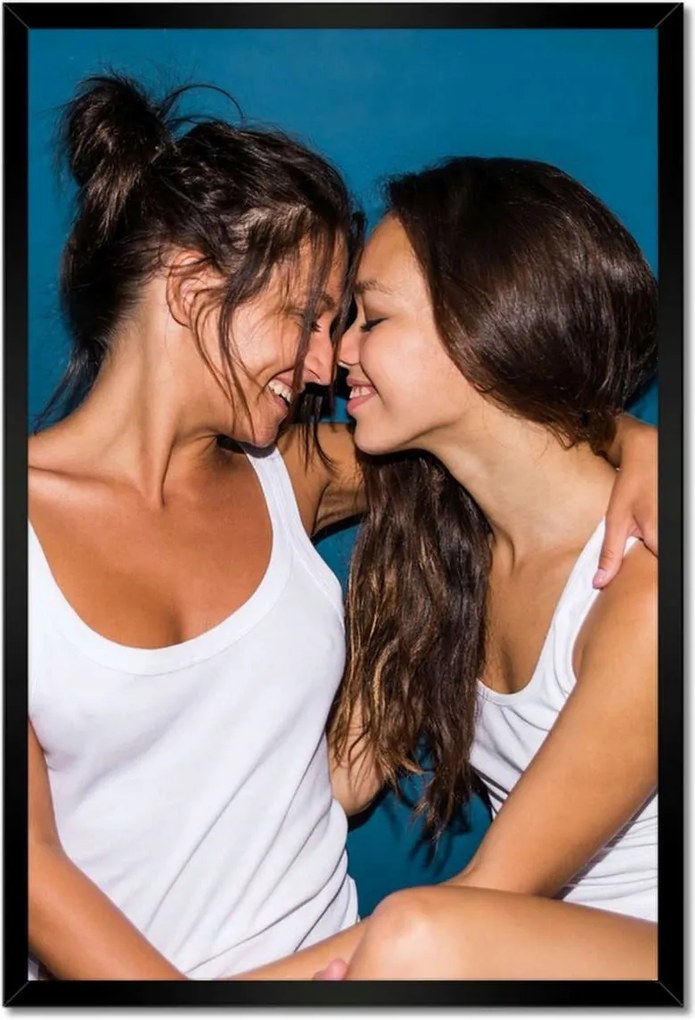 Poszterek keretben 40x60 Női gyengédség Szerelem