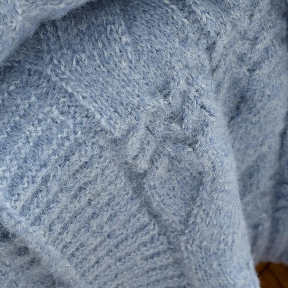 Kék kötött takaró 150x200 cm Cable Knit – Bianca