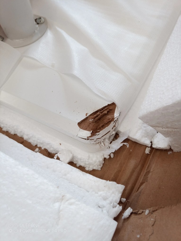 Akció Fehér étkezőasztal BERGEN 140x80 cm III. osztály