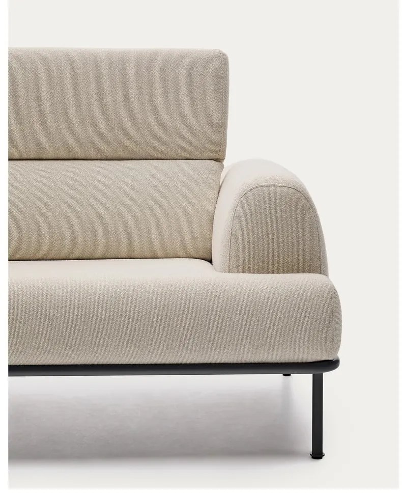 Bézs zsenília kanapé 234 cm Aurum – Kave Home