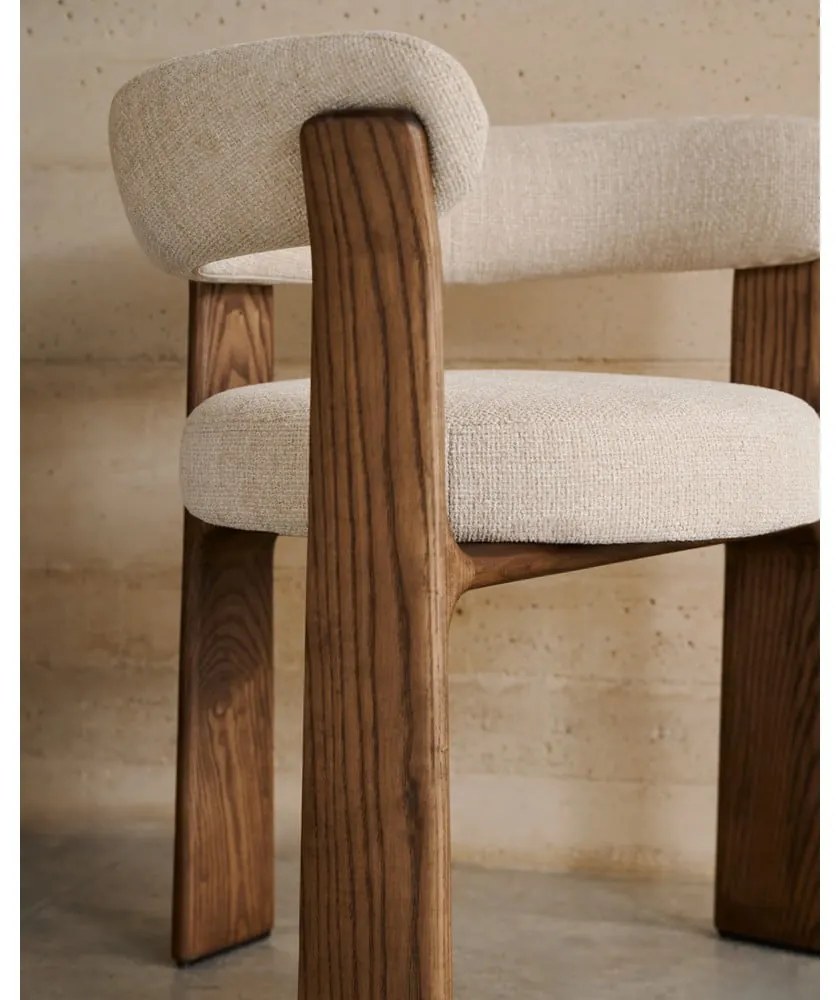 Barna-bézs kőrisfa karfás étkezőfotel Granite – Kave Home