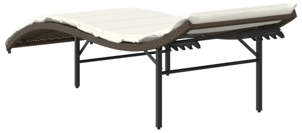 2 db barna polyrattan napozóágy párnával