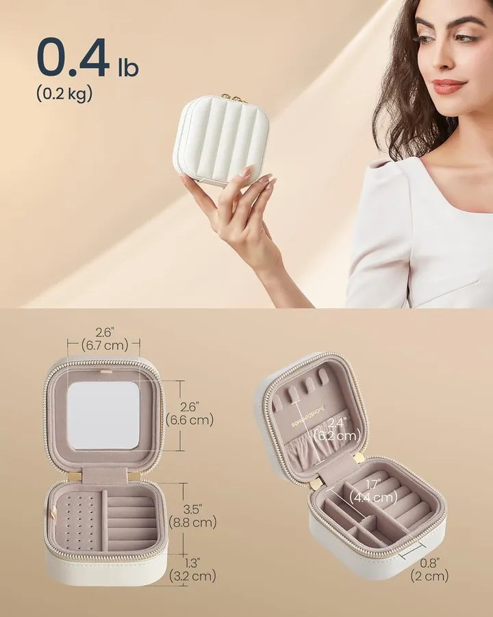 Utazó ékszertok, kis ékszerdoboz-rendező tükörrel, 10,5 x 6 x 10,5 cm,felhő fehér