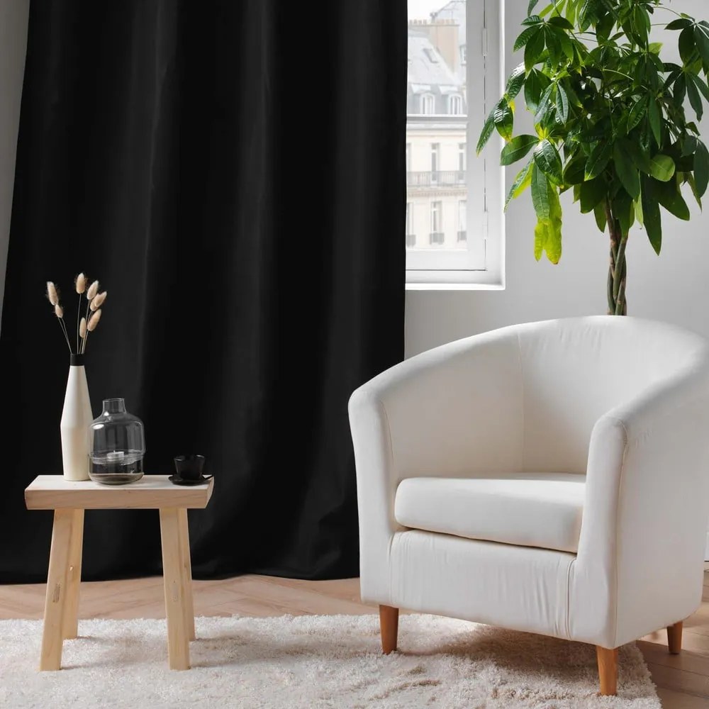 Fekete mikroszálas hangszigetelő függöny 135x260 cm Micropolar – douceur d'intérieur