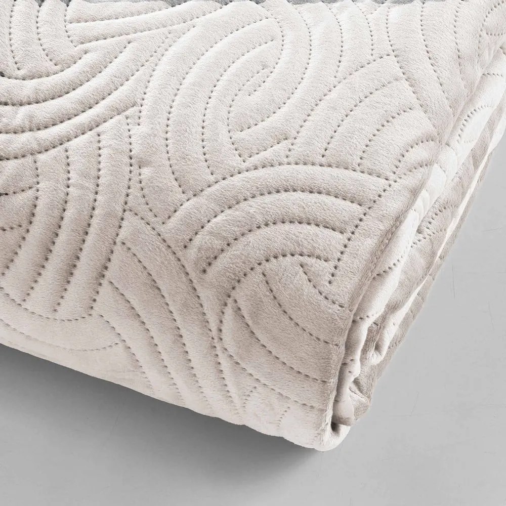 Krémszínű bársony ágytakaró és párnahuzat szett 240x260 cm Solange – douceur d'intérieur