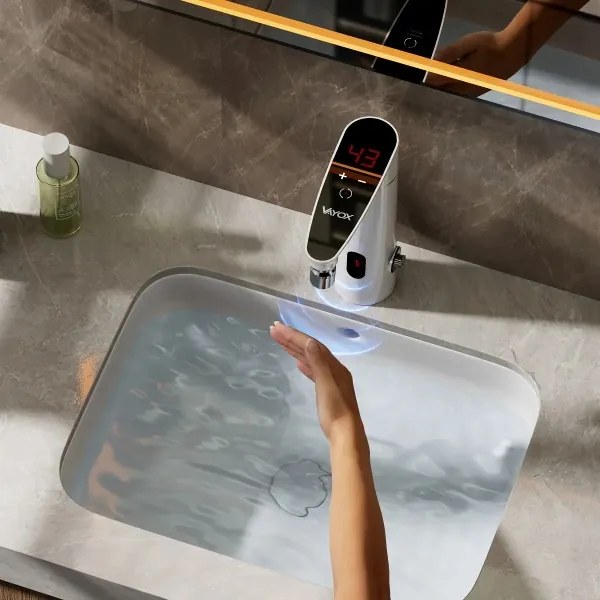 Érintős vízmelegítő LED kijelzővel, 3000W/230V, IPX4, fehér