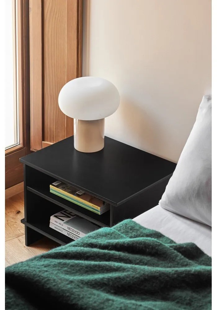 Fekete éjjeliszekrény Inari – Teulat