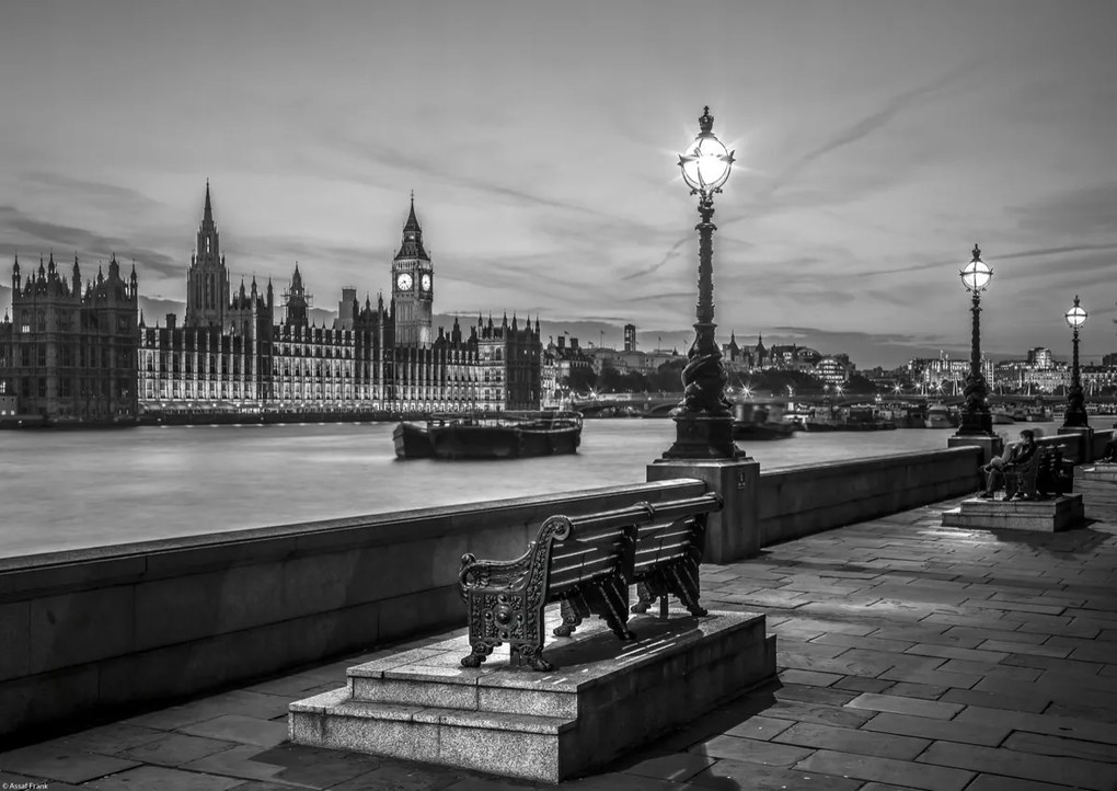 Poszter 42x29,7cm Padok a járdán a Temze folyó mellett, Assaf Frank