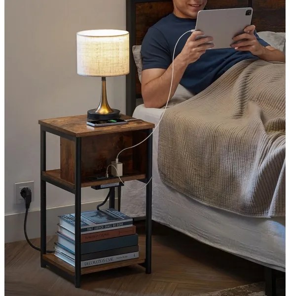 Oldalsó asztal beépített konnektorokkal és USB-portokkal ROD barna/fekete