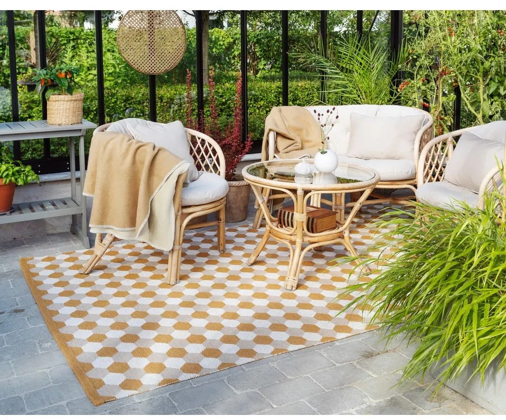 Okkersárga kültéri-beltéri szőnyeg 70x100 cm Dana Ochre – Pappelina