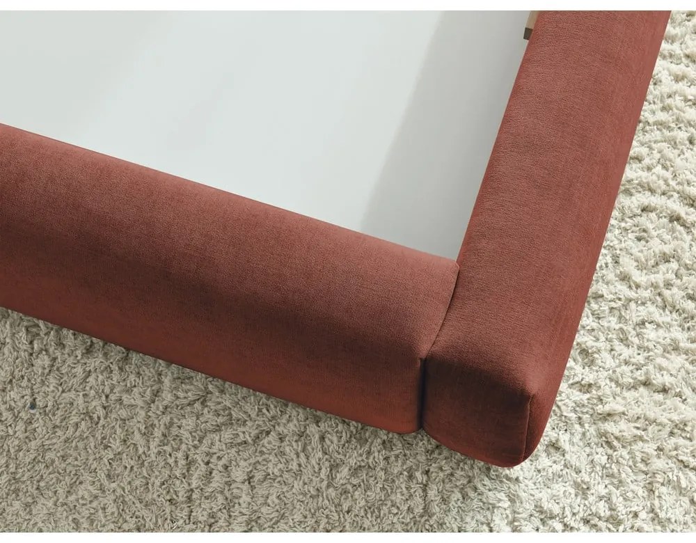 Narancssárga kárpitozott franciaágy tárolóhellyel, ágyráccsal 180x200 cm Vernon – Bobochic Paris