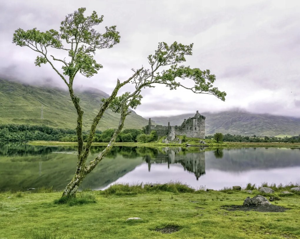 Poszter 76x60,5cm Kilchurn kastély, Assaf Frank