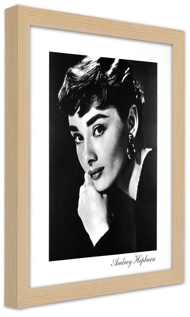 Gario Poszter Audrey Hepburn portréja A keret színe: Fekete, Méret: 70 x 100 cm