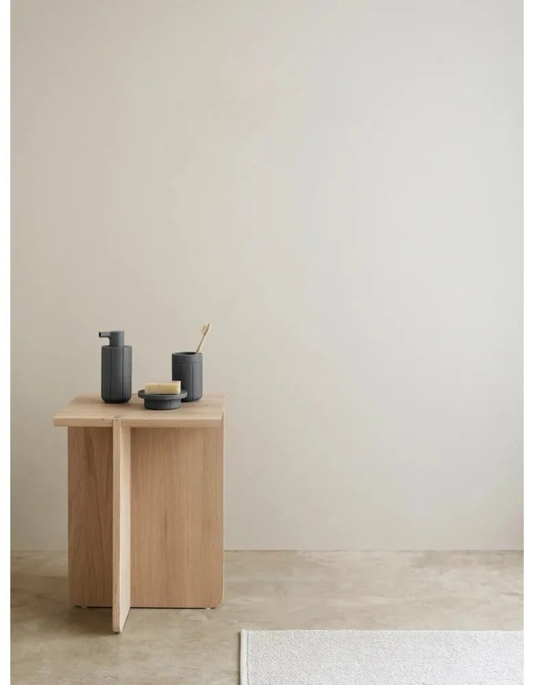 Szürke poligyanta fogkefetartó pohár Kua – Blomus