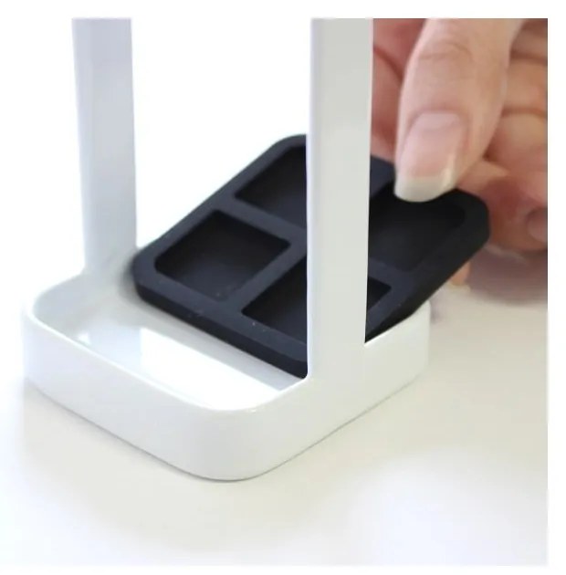 Tower Slim fehér fogkefetartó - YAMAZAKI