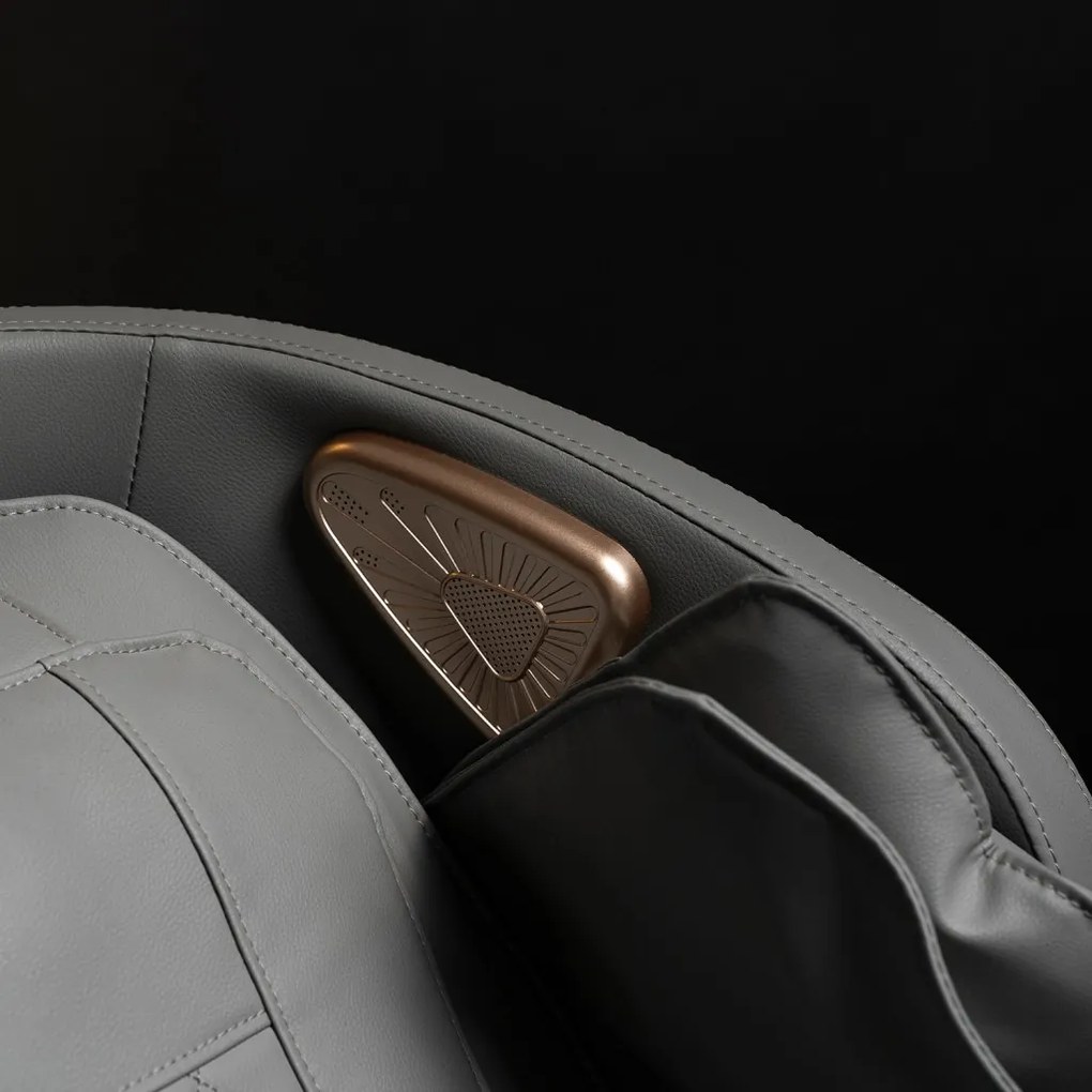 Masszázsfotel Szürke Eco-bőr Kárpittal. Angol Vezérlés - Menü. VX MAX