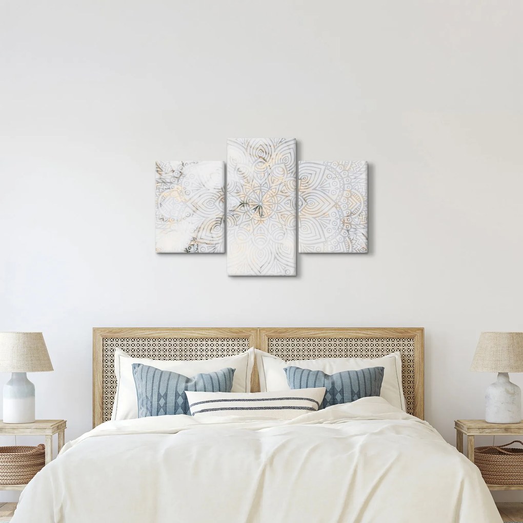 Egy fehér mandala képe (90x60 cm)