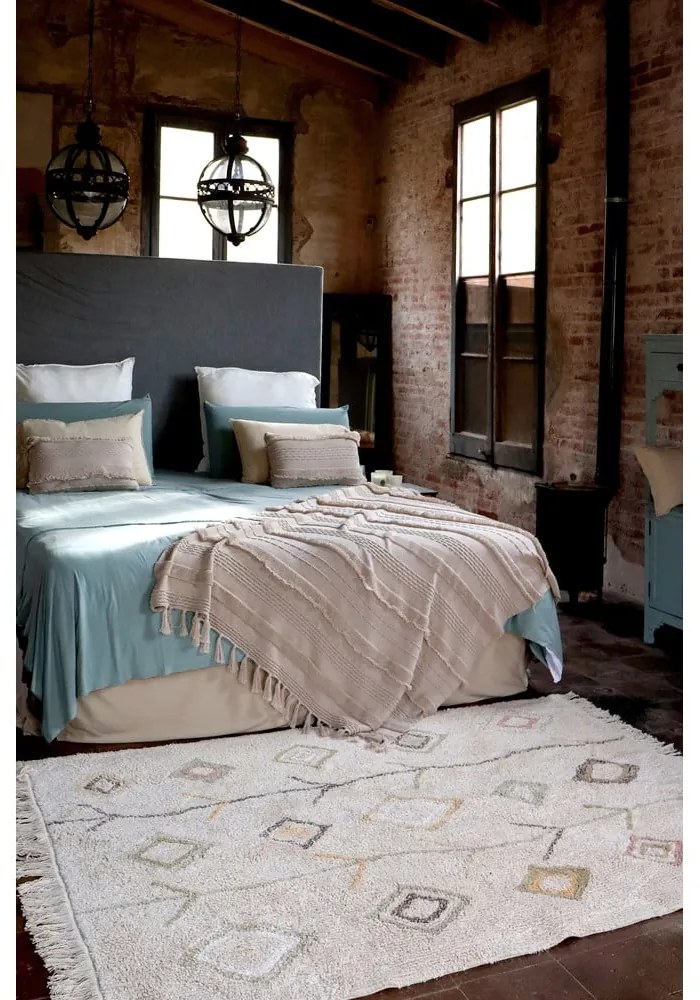 Bézs mosható kézi szövésű pamut szőnyeg 140x200 cm Kaarol Earth – Lorena Canals