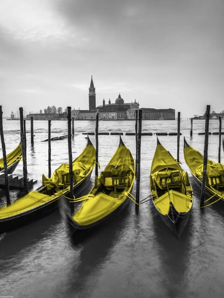 Poszter 30x40cm Gondolák kikötve a csatorna mentén, Assaf Frank