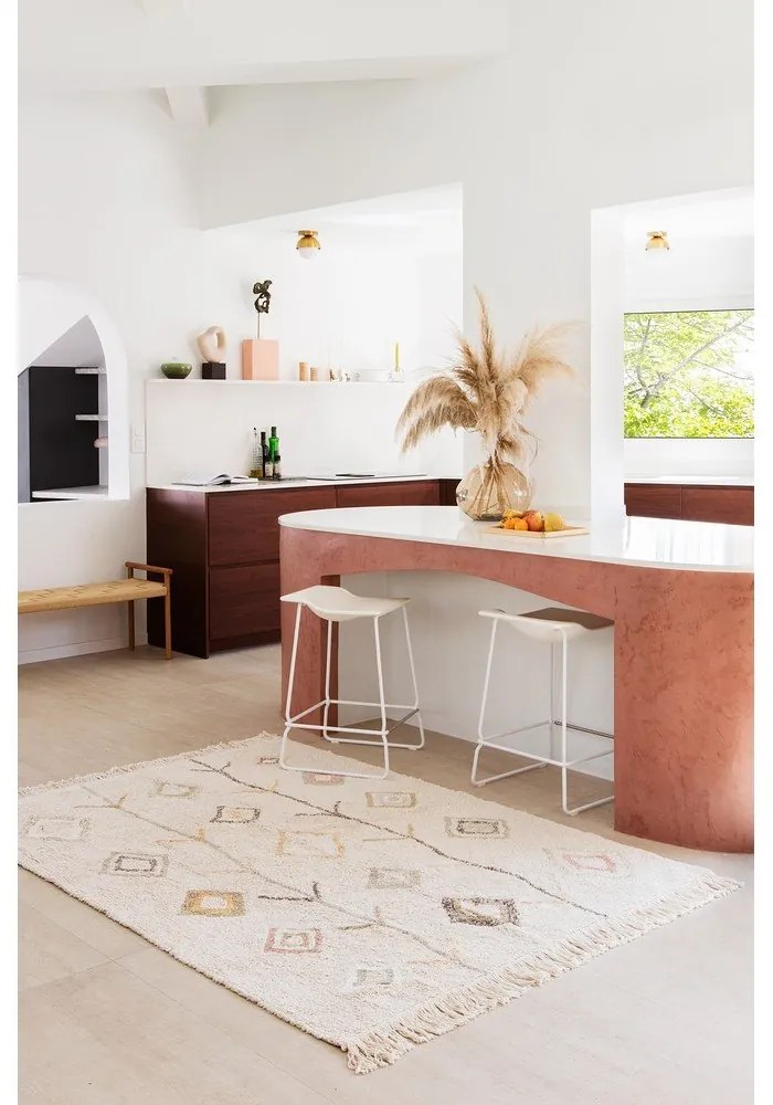 Bézs mosható kézi szövésű pamut szőnyeg 170x240 cm Kaarol Earth – Lorena Canals