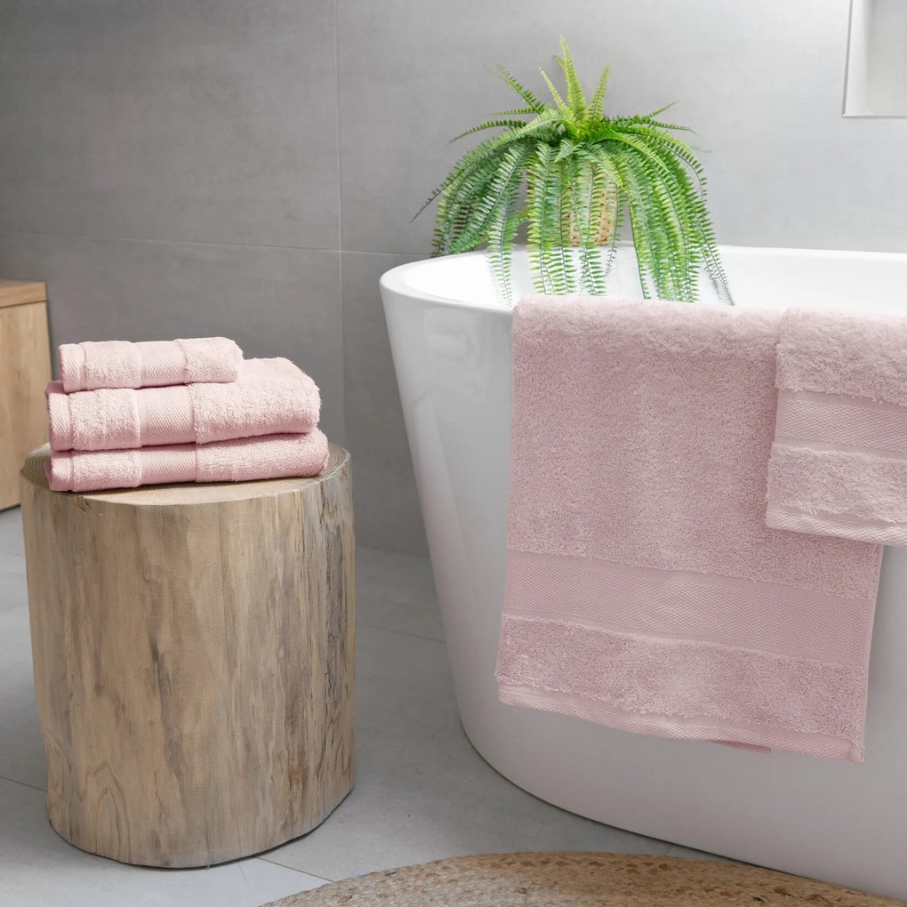 Goldea bambuszszálas törölköző és fürdőlepedő - pasztell rózsaszín 50 x 100 cm