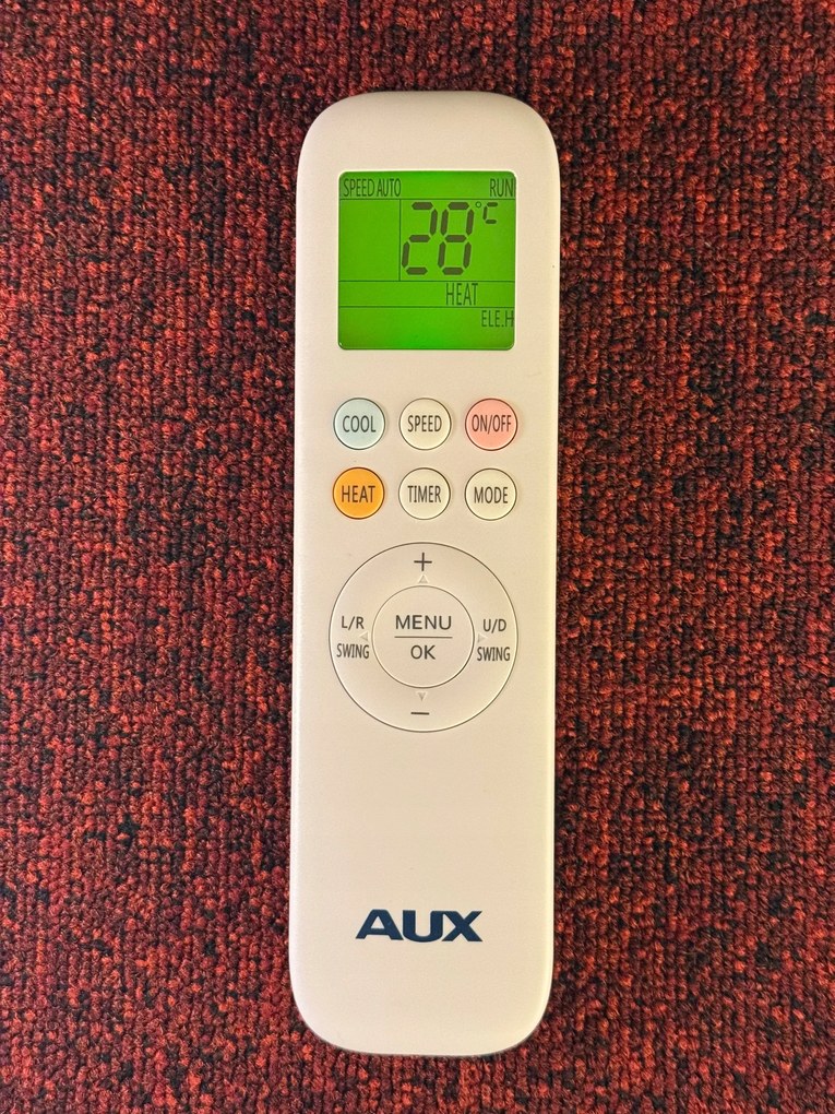 Klíma távirányító Aux YKR-1/011E háttérvilágítással