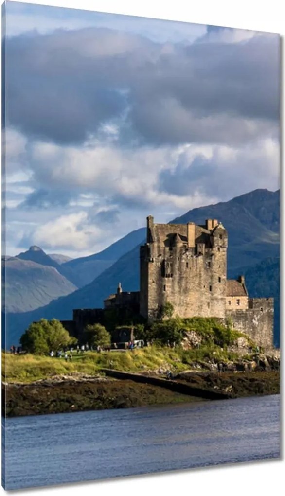 Vászonkép 80x120 Kastély a távolból