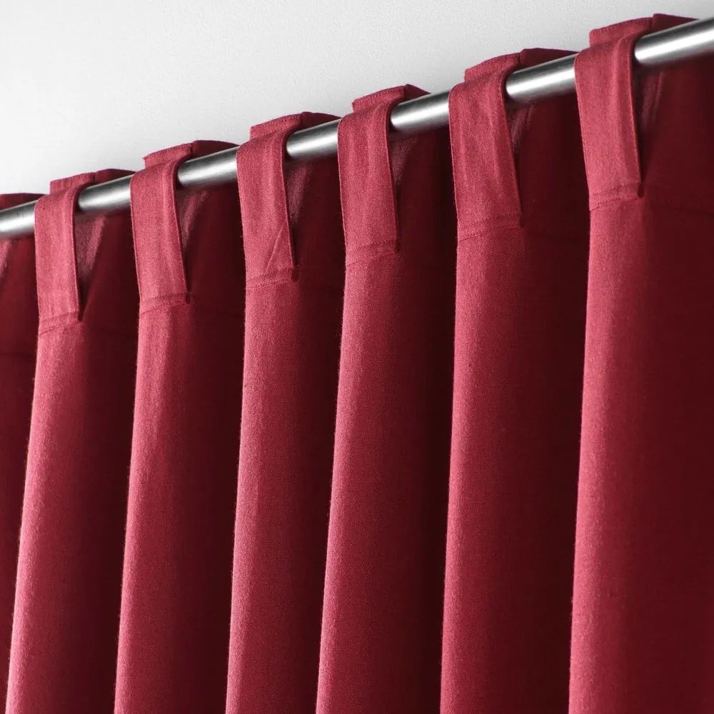 Borvörös függöny 140x240 cm Mistraline – douceur d'intérieur