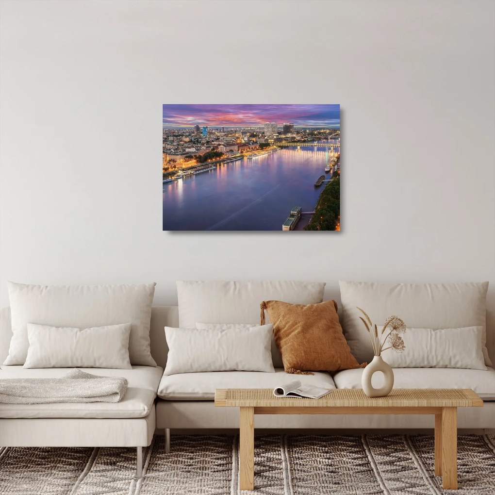 Pozsonyi éjszakai város képe folyóval (üvegen) (70x50 cm)