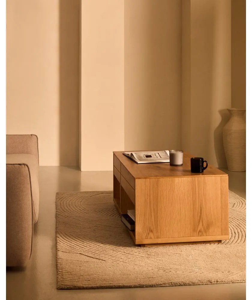 Natúr színű dohányzóasztal tölgyfa dekorral 60x140 cm Alguema – Kave Home