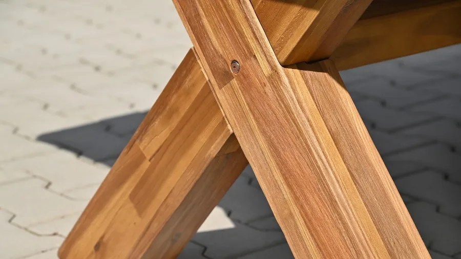 Norwick Teak kerti asztal 250 cm