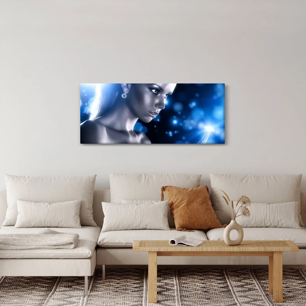 Kék csillogású nő képe (120x50 cm)