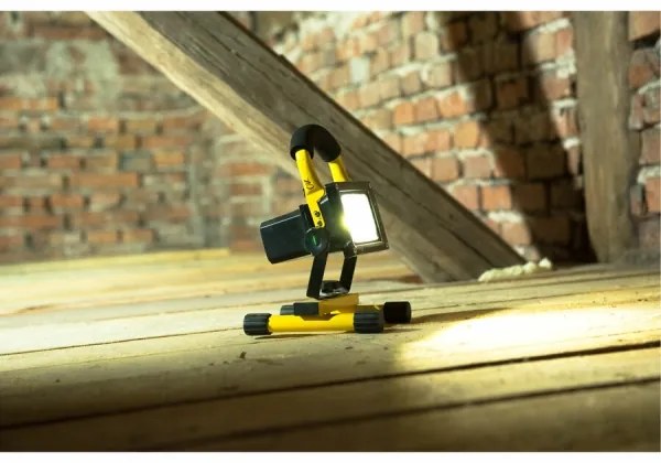 Extol - LED Újratölthető reflektor LED/10W/3600 mAh/8,4V IP65